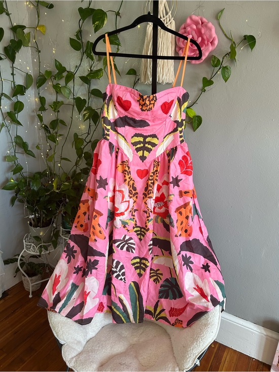 Other Dresses & Skirts - Pink Rainforest Escape Midi Dress ( Large)